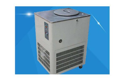 冷水機(jī)組長時間工作需要注意事項
